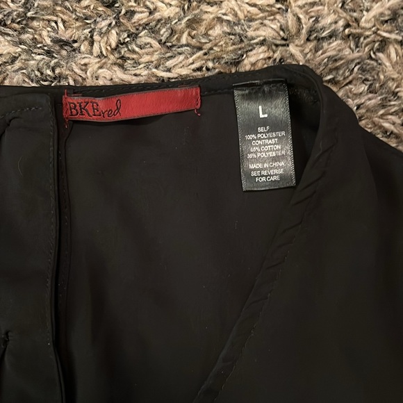 BKE Red Size Large /Loose Fitting, Buttons up back - Picture 2 of 3